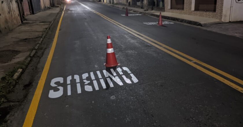 Volta Redonda: Avenida Francisco Crisóstomos Torres ganha sinalização após asfaltamento