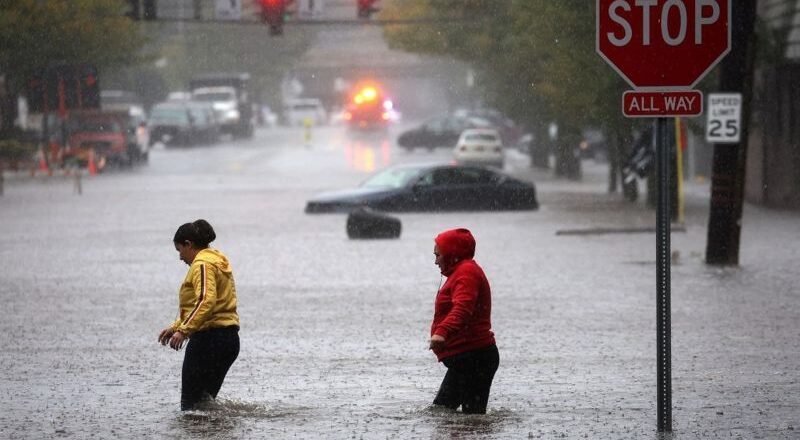 Inundações deixaram Nova York em estado de emergência