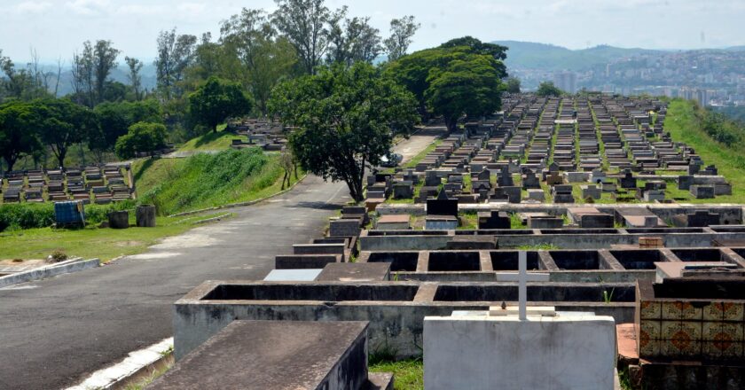 Cemitério Municipal de Volta Redonda espera receber 10 mil pessoas no feriado de Finados