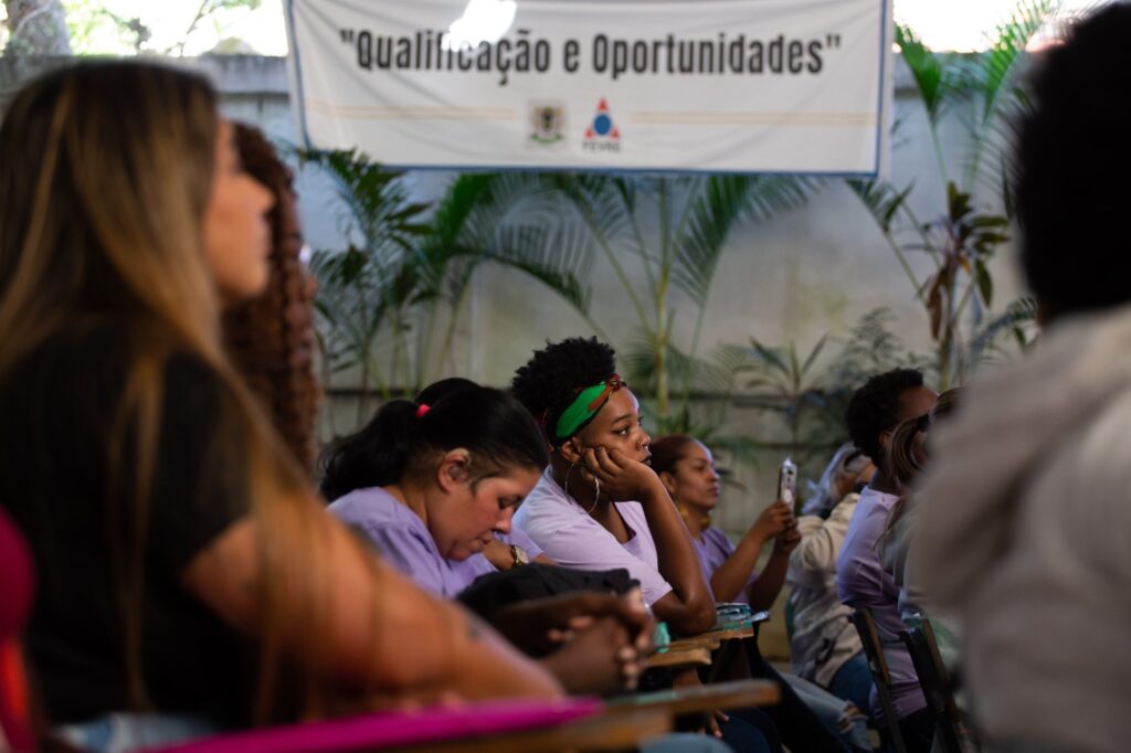 Volta Redonda: novas turmas do projeto “Mulheres Mãos à Obra” estão com inscrições abertas