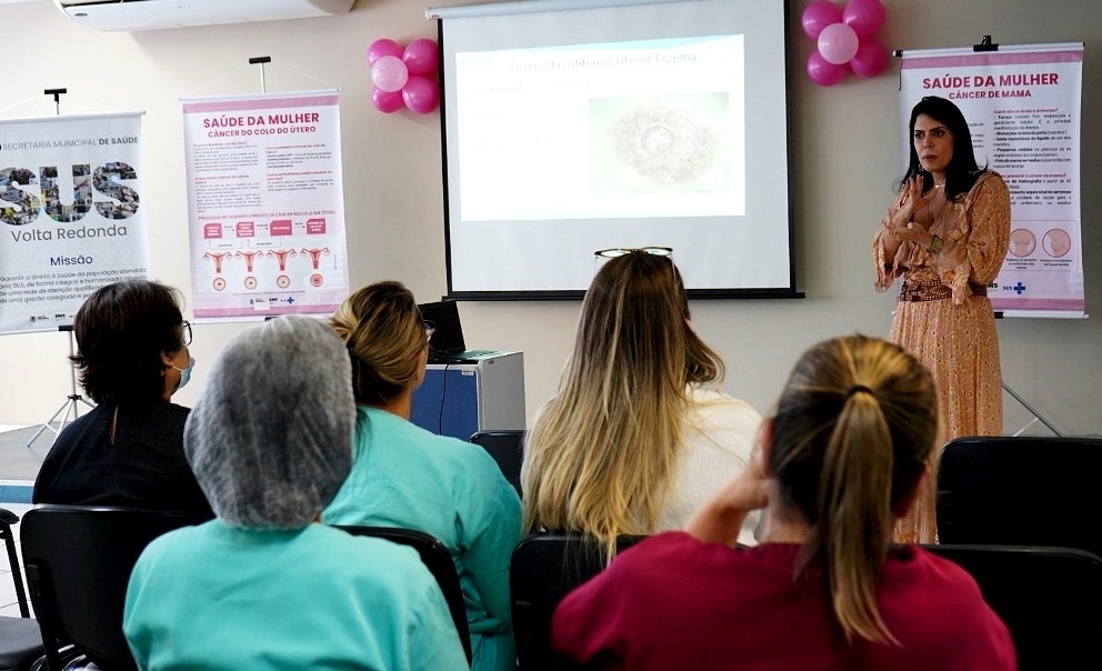 Hospital do Retiro, em Volta Redonda, recebe atividade em alusão à ‘Primavera Rosa’