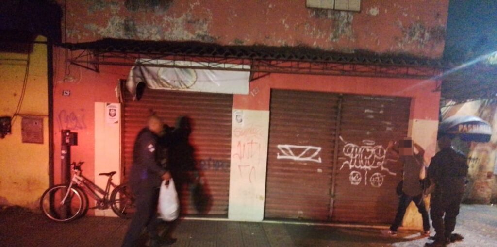 Sistema Integrado de Segurança Pública prende casal por furto a farmácia em Volta Redonda
