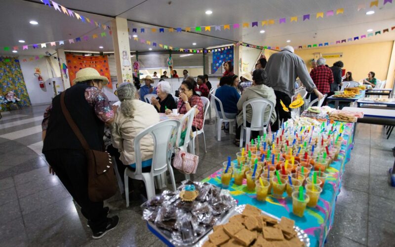 Academia da Vida promove Festa Caipira para alunos da Melhor Idade em Volta Redonda