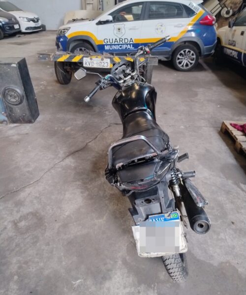Guarda Municipal detém dois homens por importunação sexual e remove das ruas motos irregulares em Volta Redonda